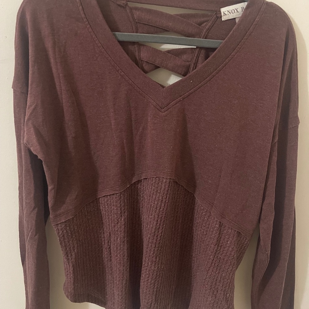 Comfy Cute Burgundy Pullover Top Size Small